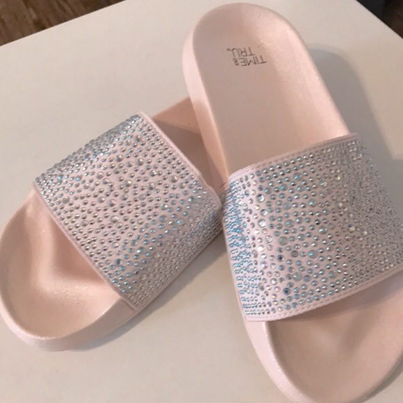 Time and Tru Shoes - Slides pink cute